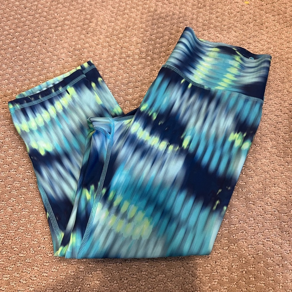 Champion performance size M woman capri length leggings